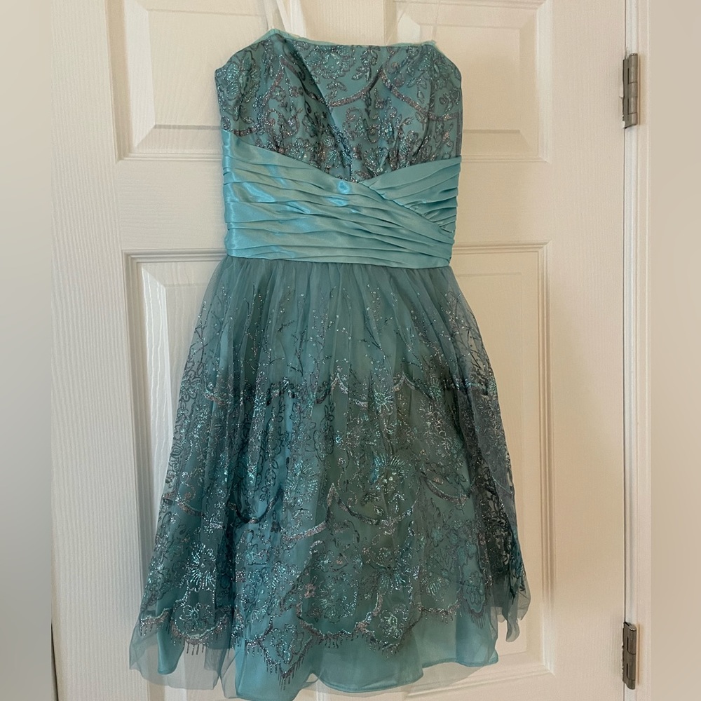 Juniors dress